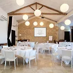 Hotel Le Domaine De Baulieu, Singuliers 4*
