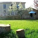 Le Domaine De Baulieu, Singuliers