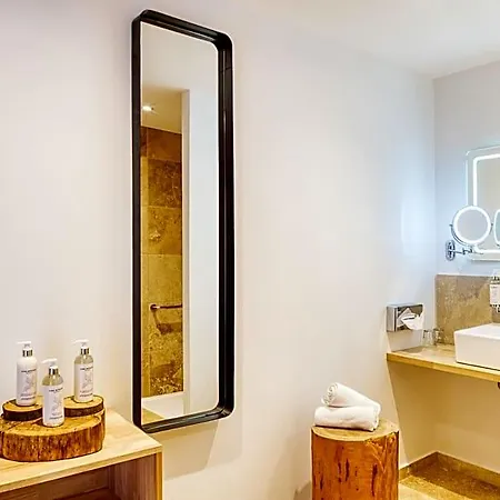 Hotell Le Domaine De Baulieu, Singuliers