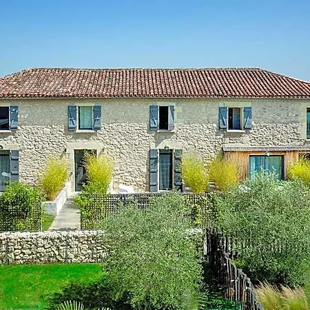 Hotell Le Domaine De Baulieu, Singuliers Auch