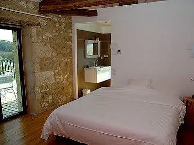 Le Domaine De Baulieu, Singuliers 호텔 오슈