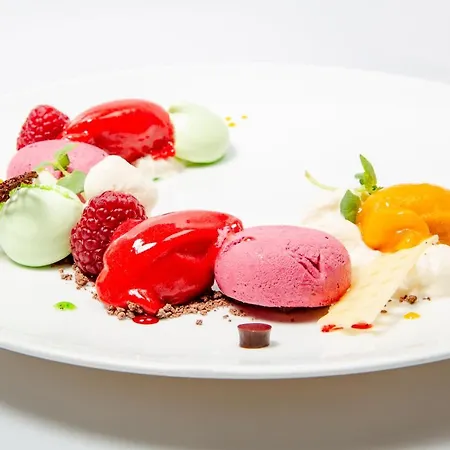 Le Domaine De Baulieu, Singuliers Hotel 4*